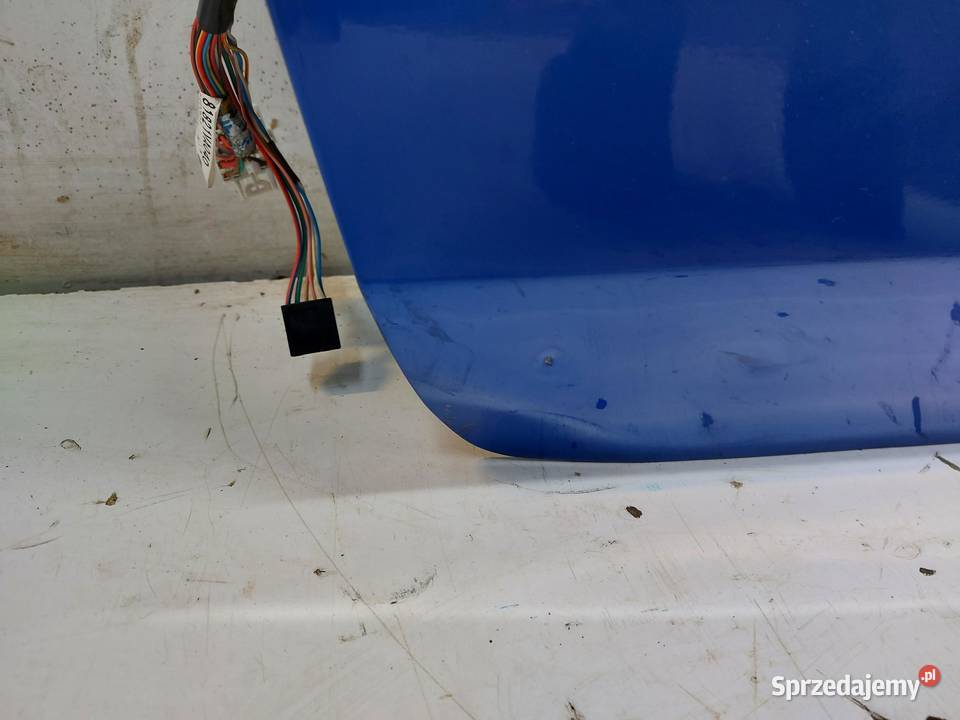 Subaru WRX STI 2015r drzwi lewe przód przednie