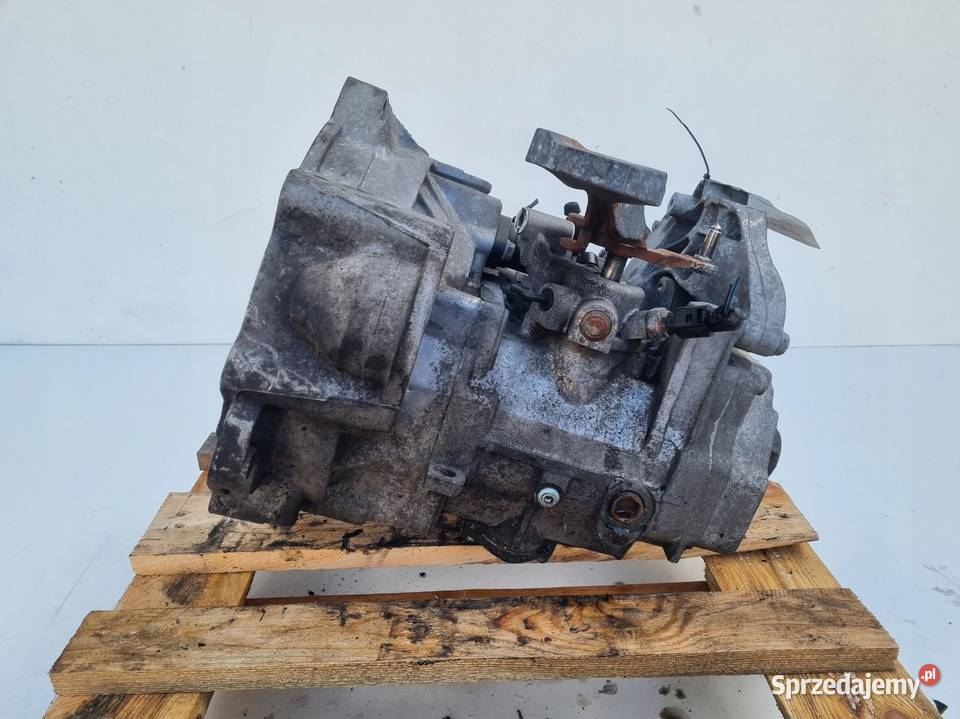 Audi A3 II 8P 20 FSI SKRZYNIA BIEGÓW manualna Rudka