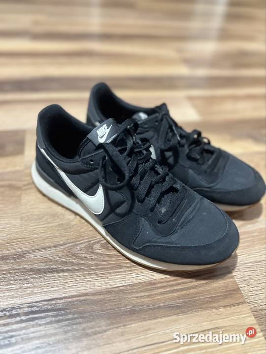 Sneakersy damskie Nike 25.5cm Marki