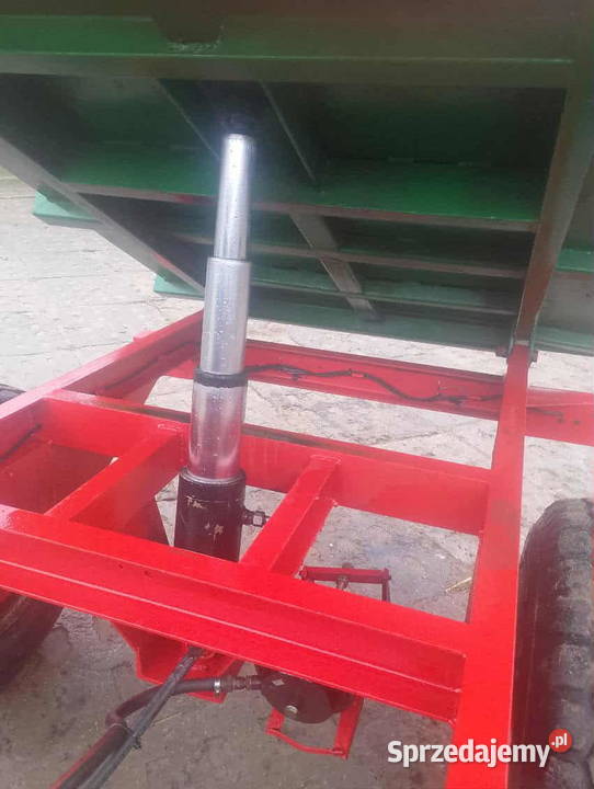 Przyczepa jednoosiowa nieuszkodzony Śmiłowo