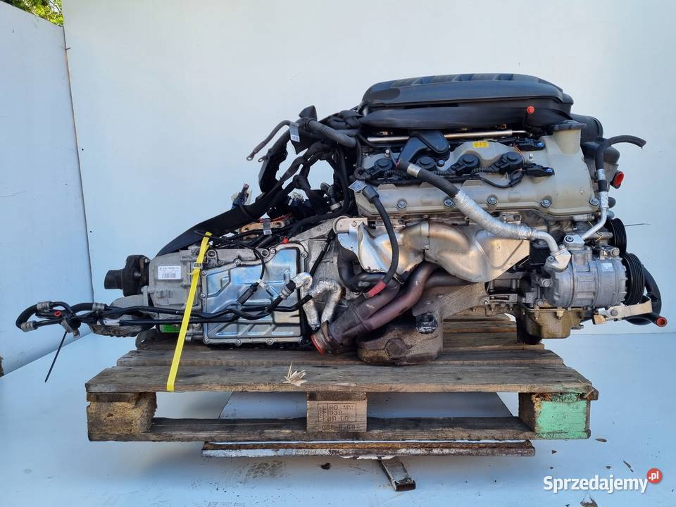 SILNIK BMW E90 E92 E93 M3 40 V8 420 134 S65B40A Rudka