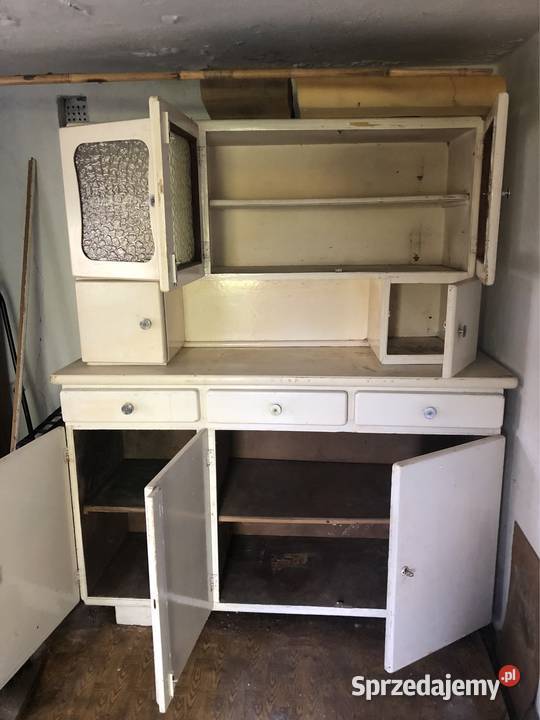 Stary kredens późne rokokoko