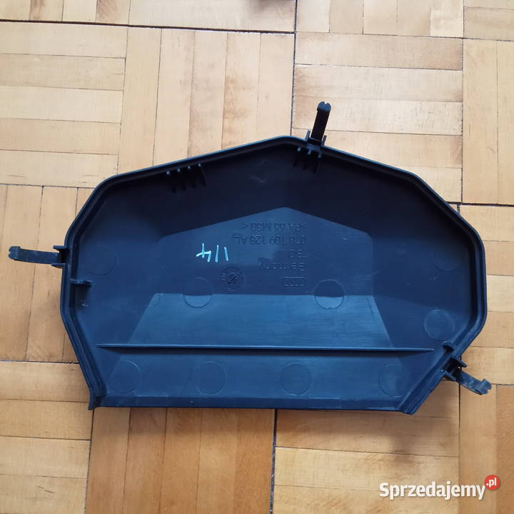 Audi A6 C5 A8 D2 42 V8 Osłona obudowa rozrządu