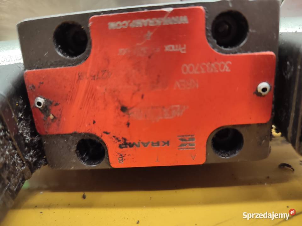 Szybkozłączę hydrauliczne CAT TH 407 wielkopolskie Wilkowo