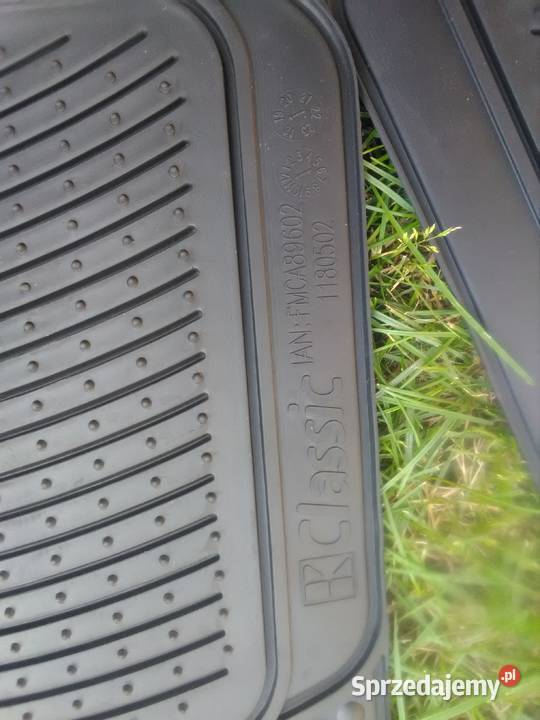 Dywaniki wycieraczki gumowe 44x425 2 Brodnica