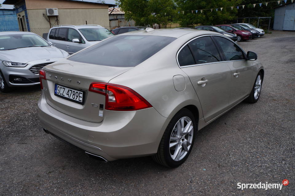 Volvo S60 20 Benzyna 180 kW245 Full Częstochowa