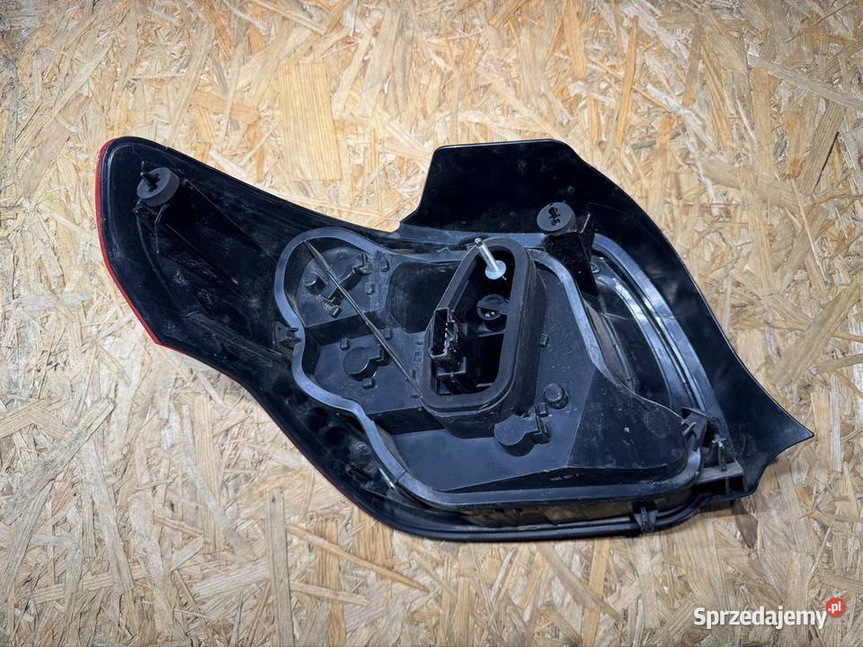 Lampa tył tylna prawa rh citroen DS ds3 I 1 10 Międzychód