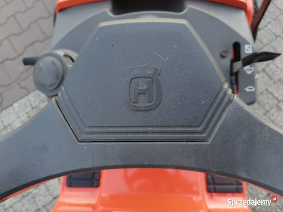 Traktorek kosiarka Husqvarna LT120 12 z pługiem