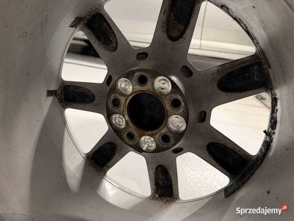 felgi17 cadillac sts chrysler 300c chevrolet Średnica 17"