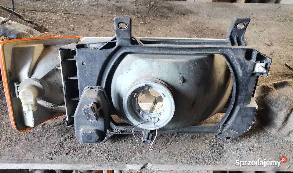 Lampa Lewa Przód Volkswagen T4 osobowe Pogorzelec