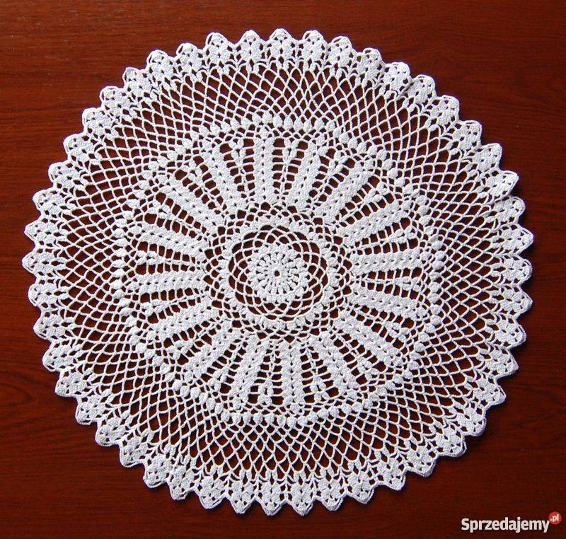 Serwetka szydełkowa 42 NA ZAMÓWIENIE sprzedam