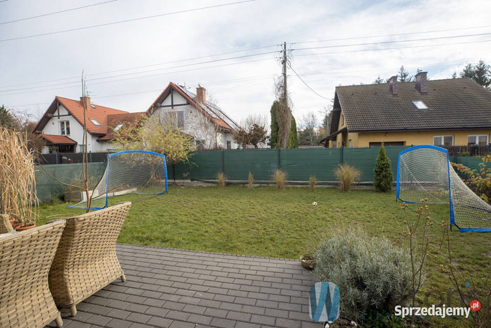 Sprzedam dom szeregowy 11814m2 Łomianki sprzedam