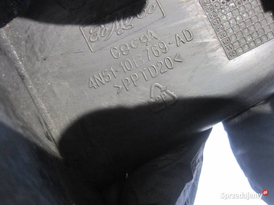 VOLVO C30 RDESIGN 07r kierownica powietrza Kielce