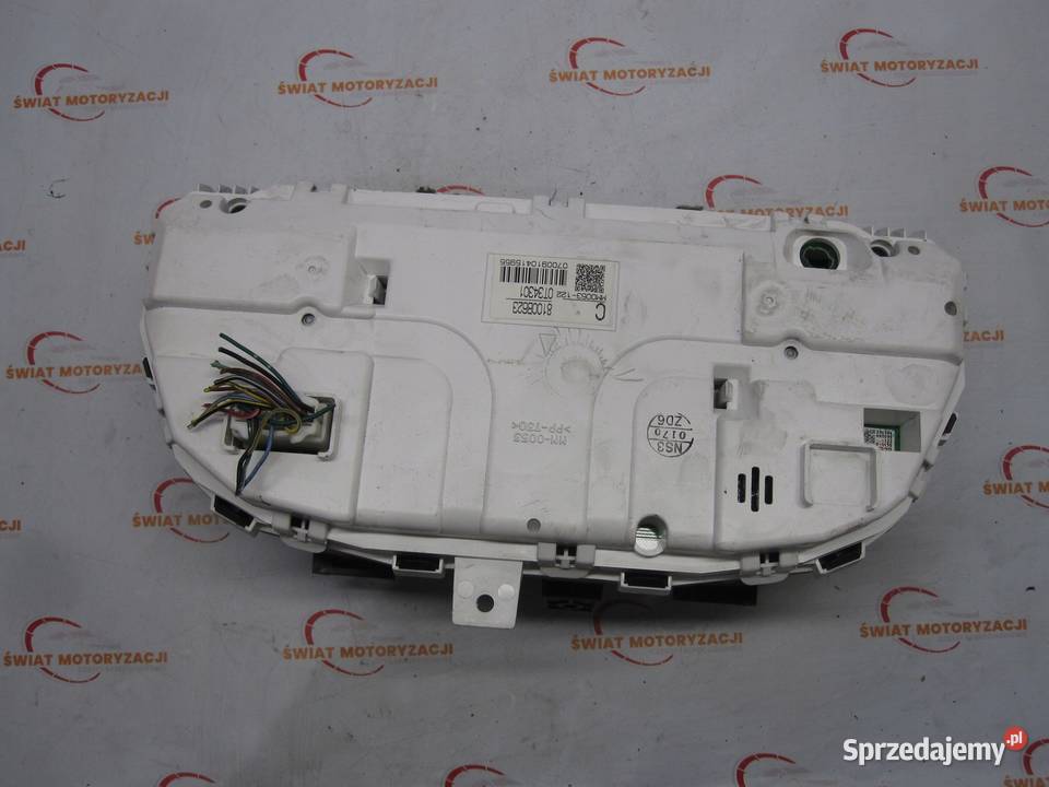 OUTLANDER LIFT II 11r licznik zegary 8100B623 osobowe