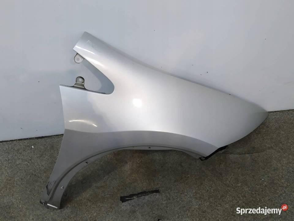 BŁOTNIK PRAWY PRZÓD SREBRNY Honda Civic VIII