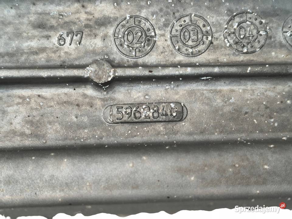 POKRYWA ZAWORÓW Saab 93 95 20T 5962840 lubelskie Chełm