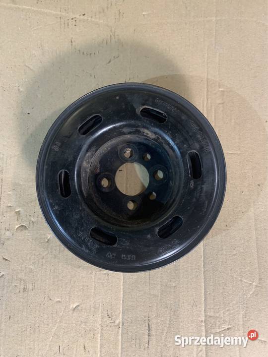 Koło pąsowe wału 06A105243E vw passat b6 20 tsi Szczecin