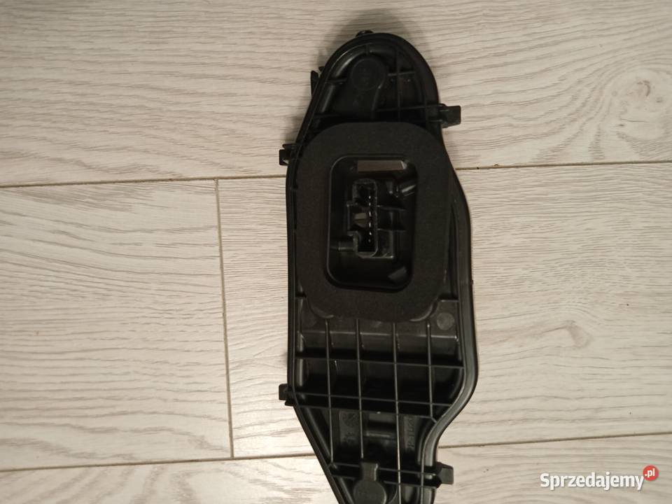 WKŁAD LAMPY PRAWY TYŁ PERTNER BERLINGO IV COMBO Citroën Bydgoszcz