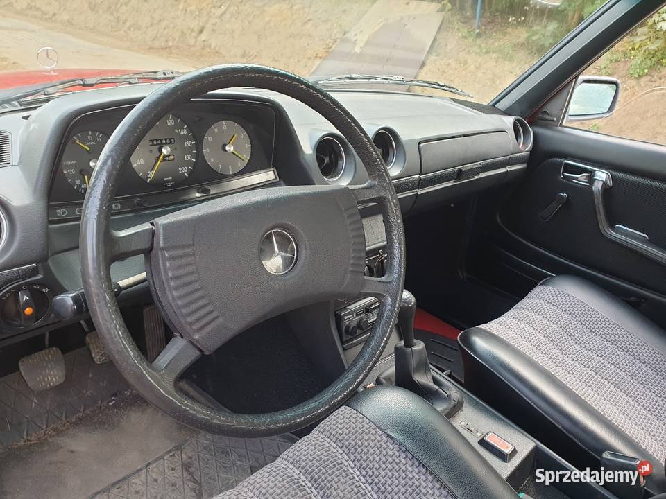 Mercedes 123 23 benzyna 1979r W123 Kartuzy