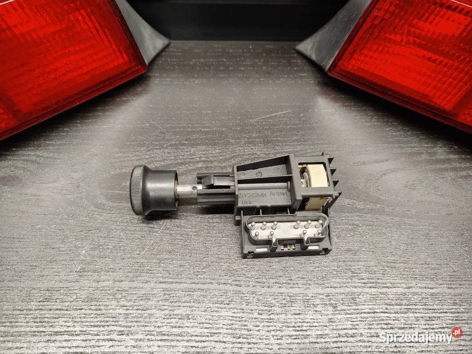 Bmw e36 compakt włącznik świateł mijania 100 sprzedam