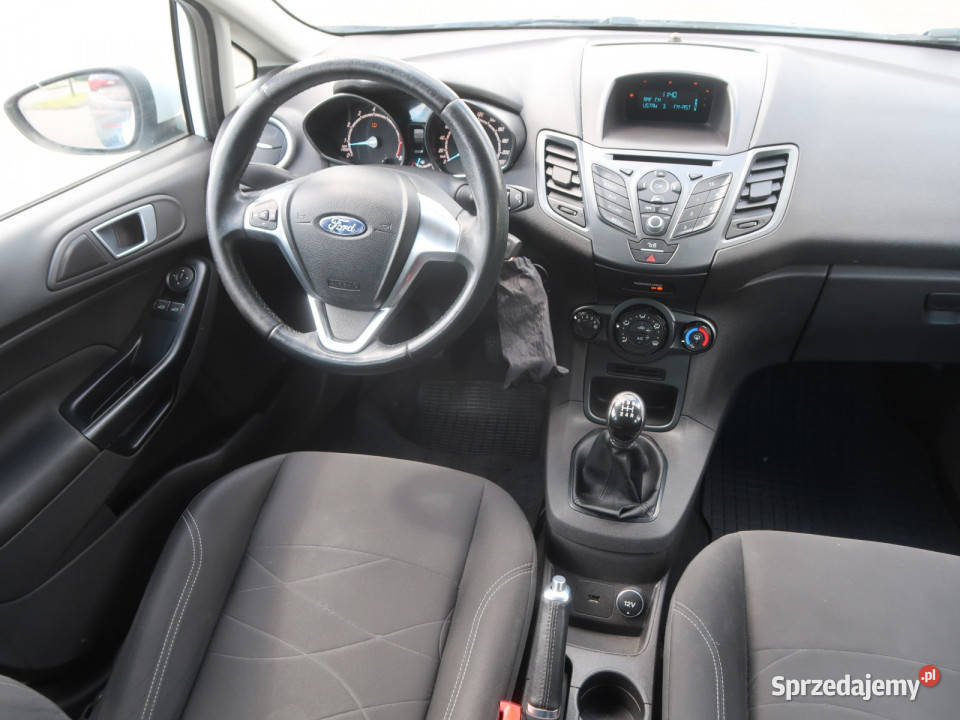 Ford Fiesta 125 elektryczne szyby sprzedam