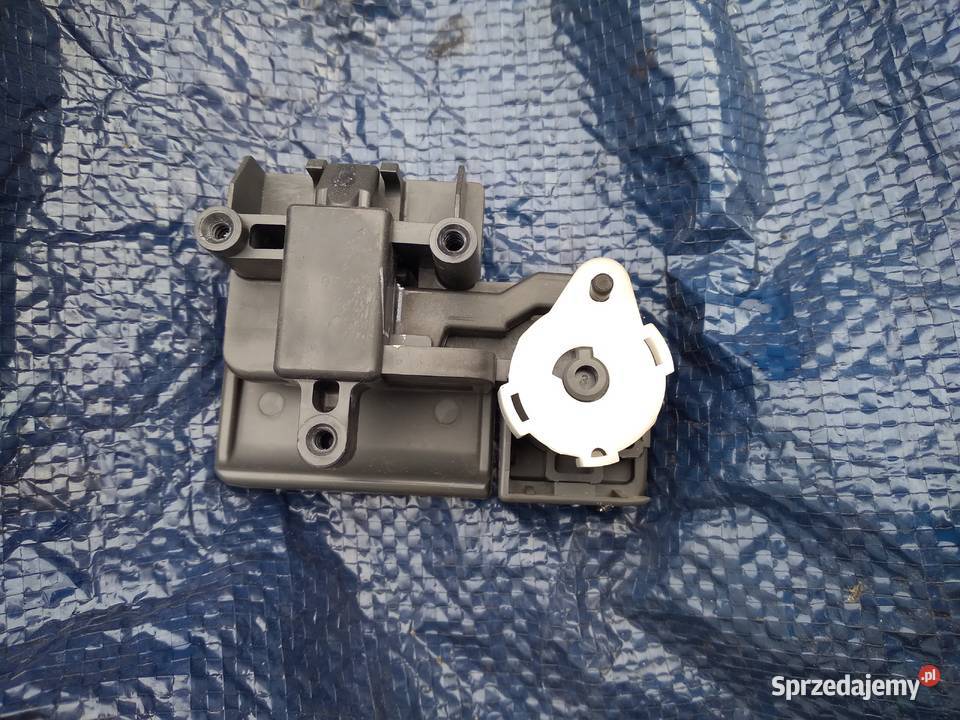 Mazda mpv 01r zamek klamka schowka lubuskie Strzelce Krajeńskie