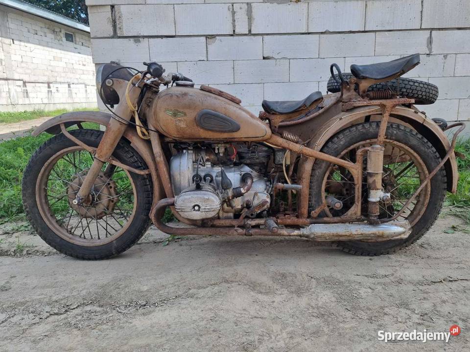 Irbit M61zarejestrowany w na białe tablice m72 Rok produkcji 1958 Siedlce