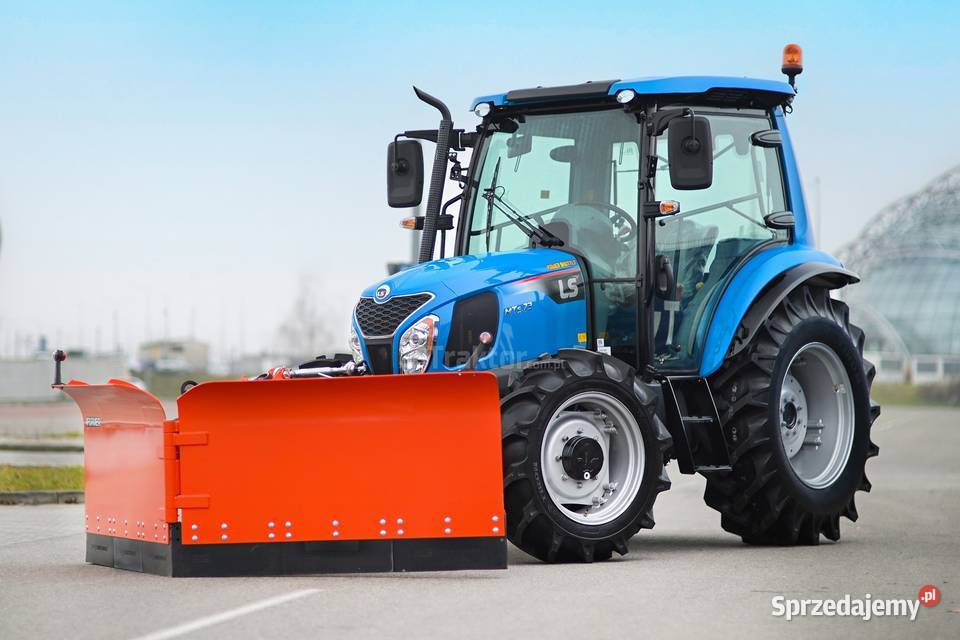 LS Tractor MT573 PST 4x4 73 CAB pług do śniegu