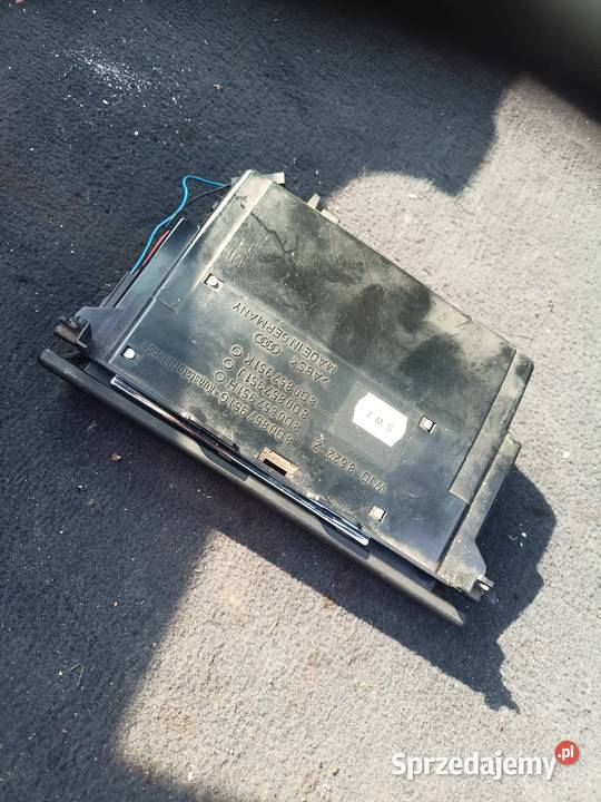 Popielniczka Przód Audi A4 B5 a7