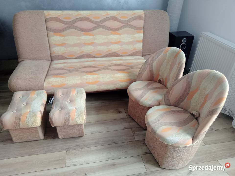 Wersalka pufy podkarpackie Jasionka sprzedam