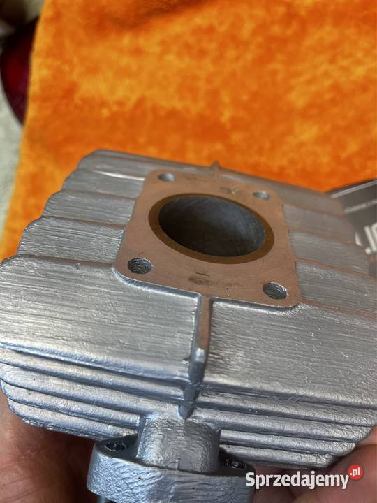 Romet motorynka komar 023 cylinder ZMD Cylindry, głowice, pierścienie Pleśna