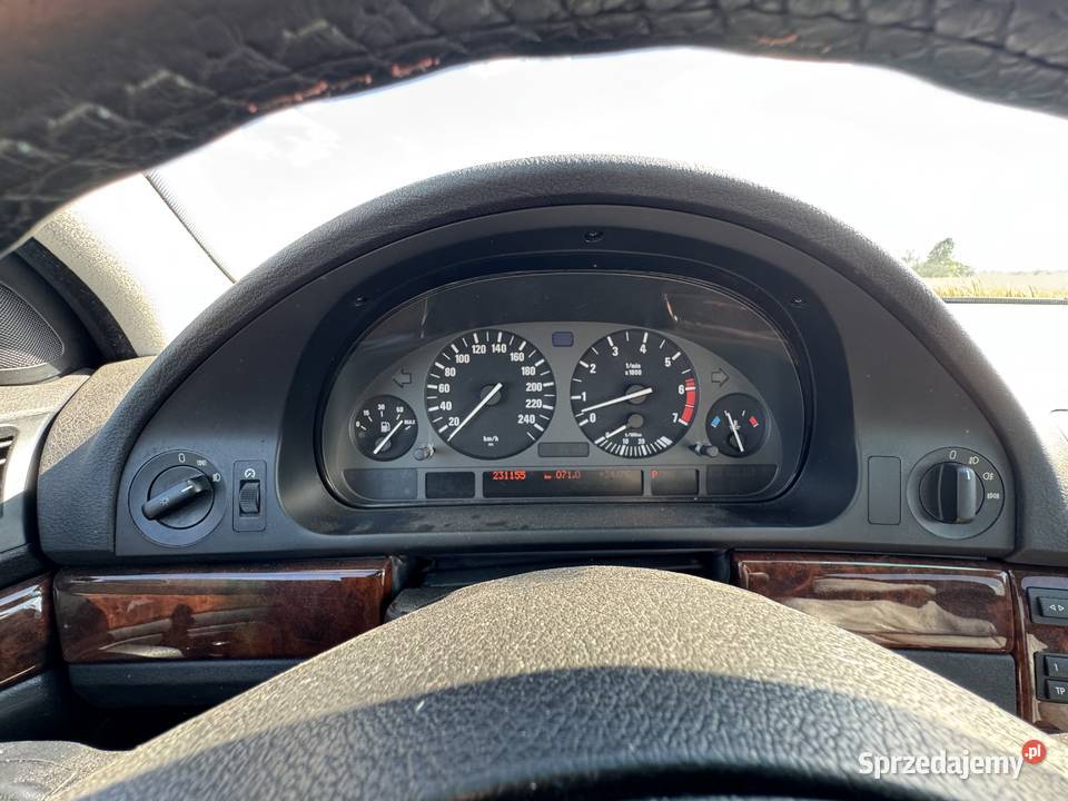 Bmw E39 535iA M62b35 235KM Wieluń