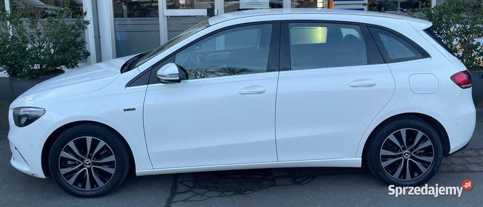 Mercedes B 250e HYBRID PlugIn 2021 NAVI LED 160KM Warszawa sprzedam