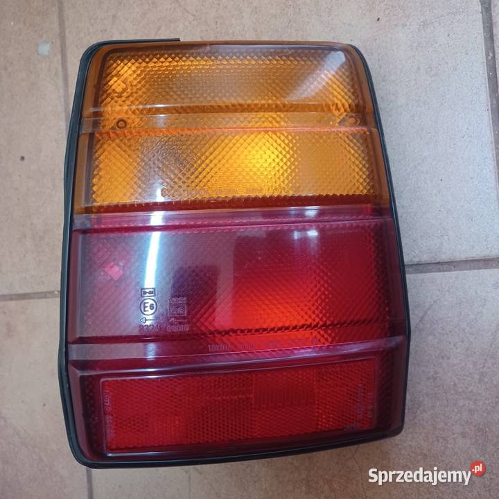 Toyota Corona AT151 lampa tyl Rakoniewice