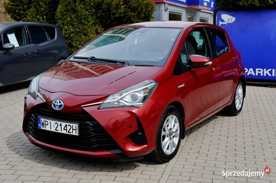 Toyota Yaris serwis ASO gwarancja na baterie III mazowieckie sprzedam
