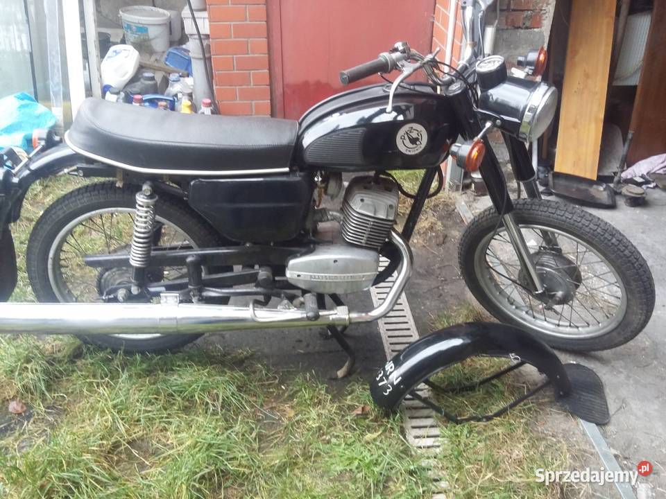 WSK 175 kobuz lakier oryginał 4 biegi 1982r Oława