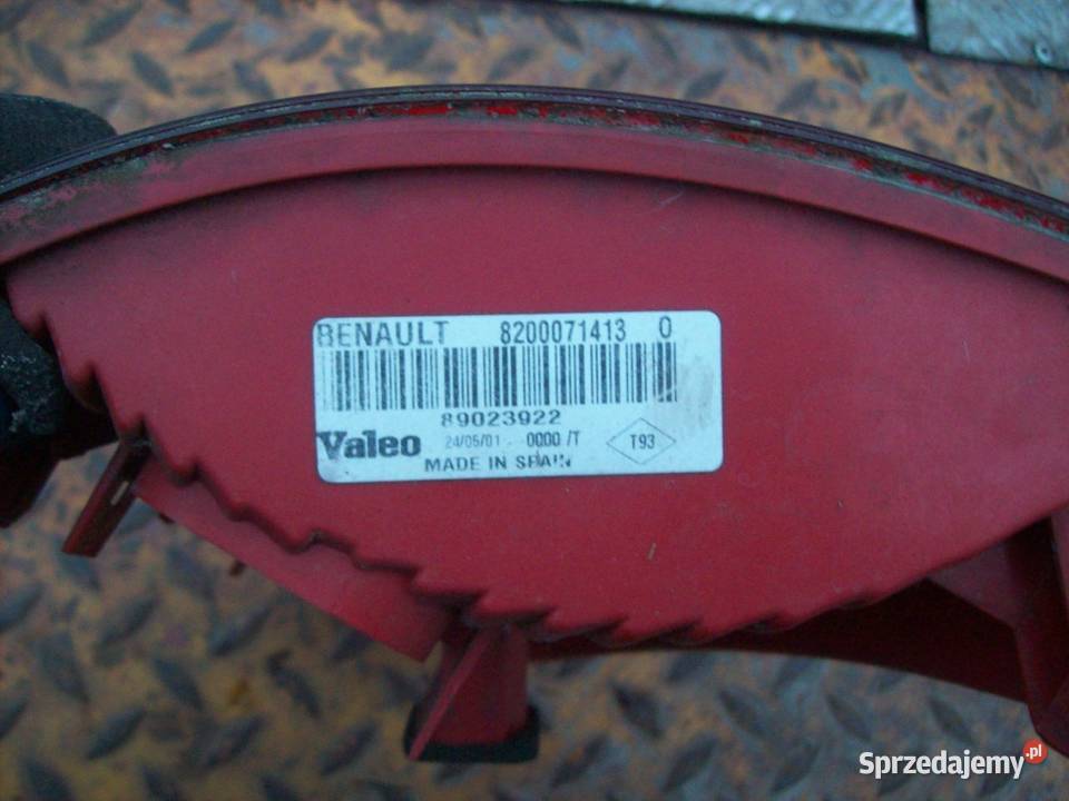 Clio II Lampa tyl tylna prawa lewa Valeo Mińsk Mazowiecki