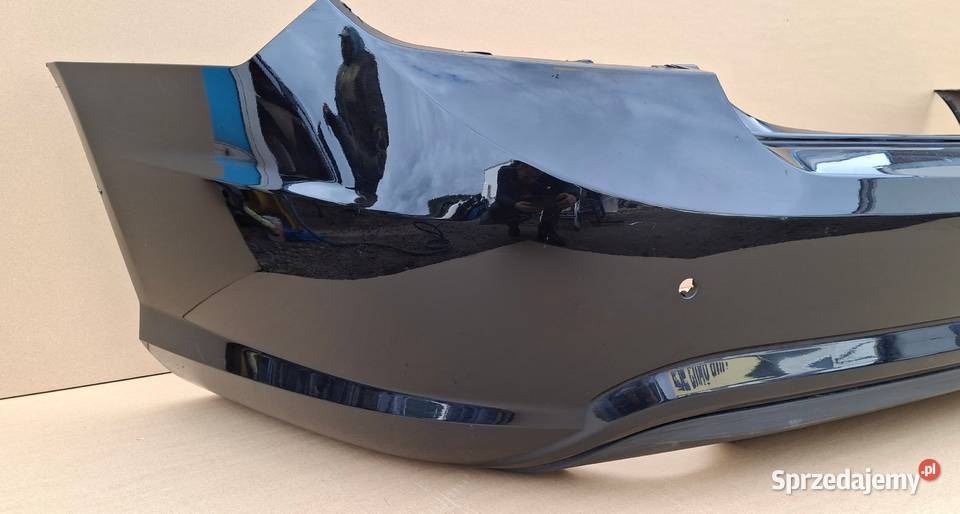MERCEDES EKLASA COUPE W207 AMG ZDERZAK TYŁ TYLNY Bieleń