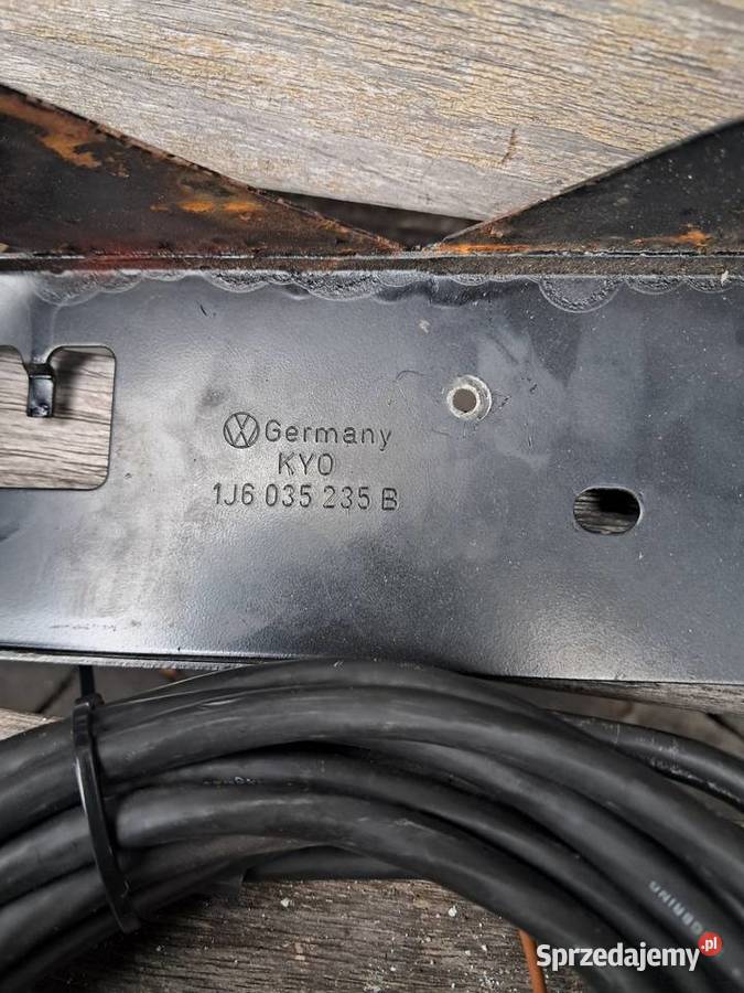 3B0035111 Zmieniarka Kabel Passat Golf Sharan Rybnik