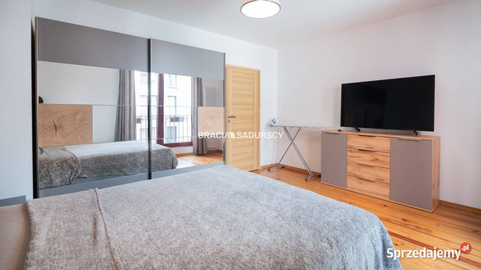 Wynajmę mieszkanie 51m2 2 pokojowe Kraków 51m2