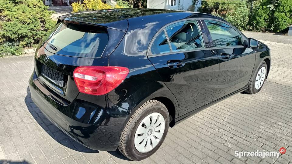 Mercedes A klasa2013r 16 benzyna65000 przebieg Kraków sprzedam