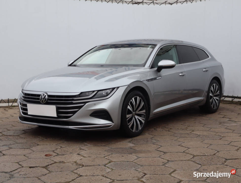 VW Arteon 20 TSI asystent pasa ruchu