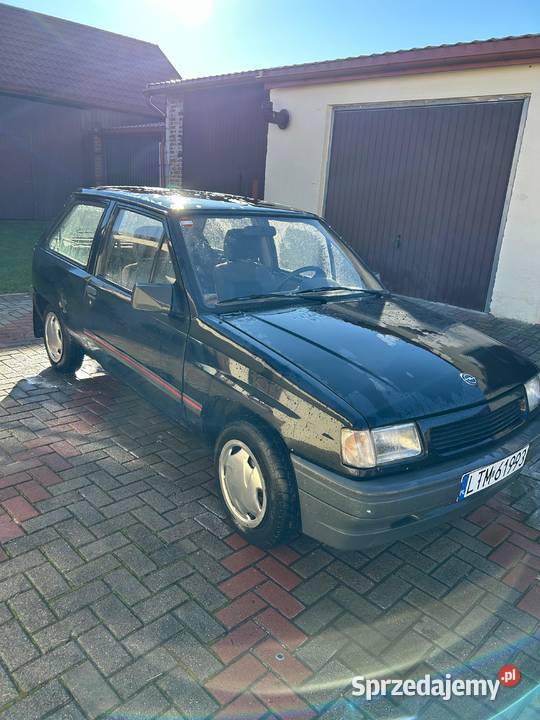 Opel Corsa A 12 Benz niski przebieg Rogóźno