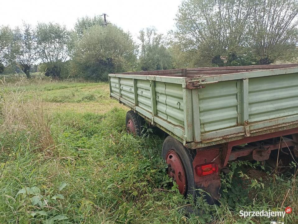 Rozrzutnik obornika przyczepa do bel małopolskie Radocza sprzedam