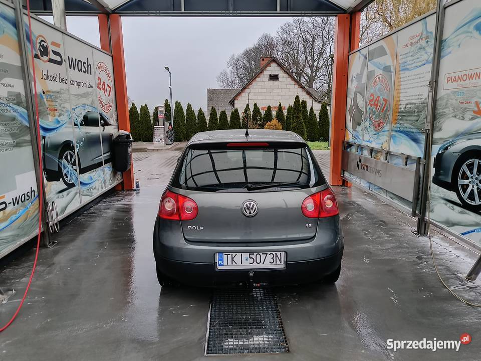 Volkswagen Golf 5 16MPI Radom