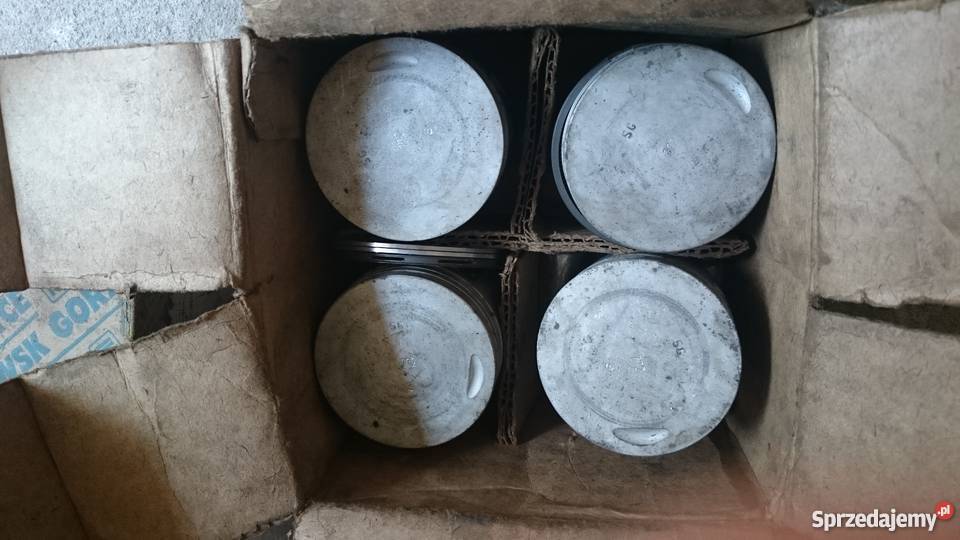 Komplet tłoków do Fiata 1500 szlif 772 blok silnika Ryki