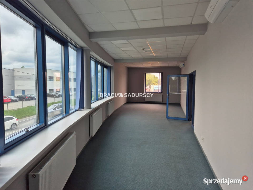 Lokal Kraków Półłanki 765m2 magazyn Wynajem