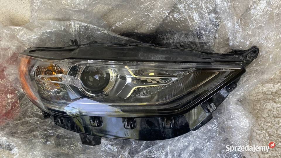 Lampa prawa FORD FUSION USA lift reflektor prawy Warszawa