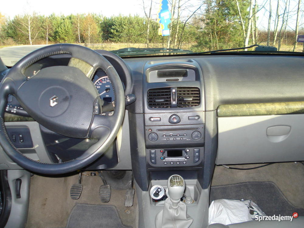 Renault Clio 2 INITIALE PARIS podkarpackie centralny zamek Kamień