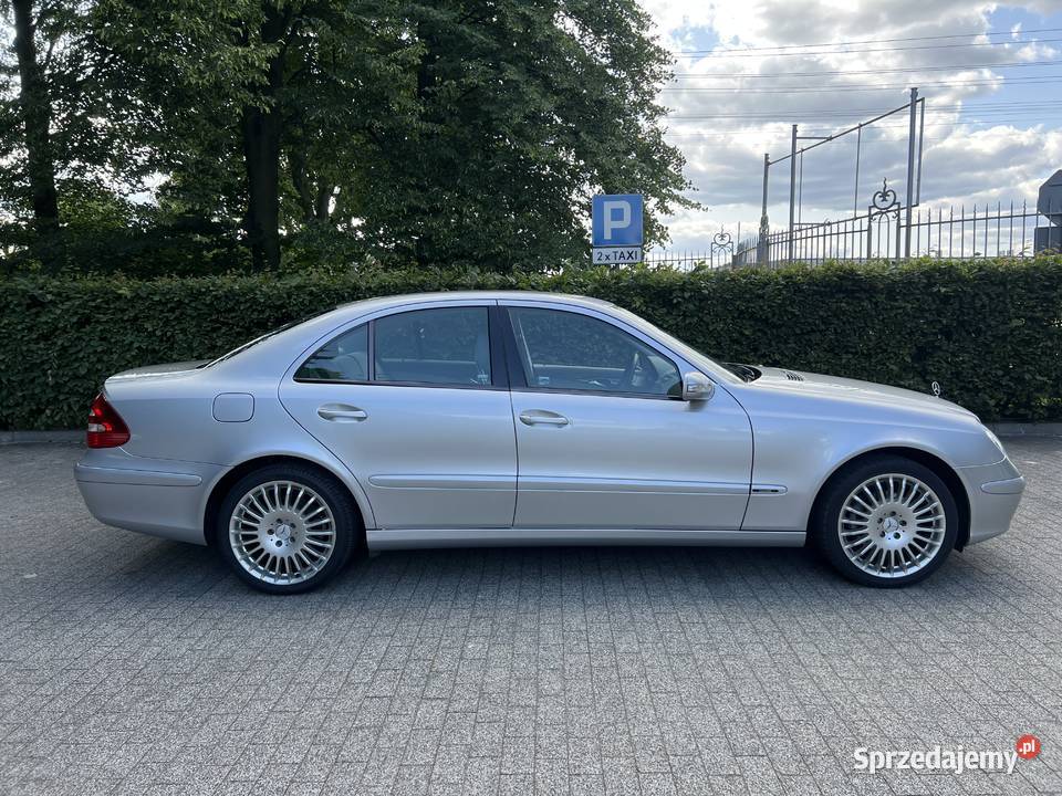 Mercedes W211 64 Przebiegu unikat bezwypadkowy czujnik deszczu Tarnowskie Góry